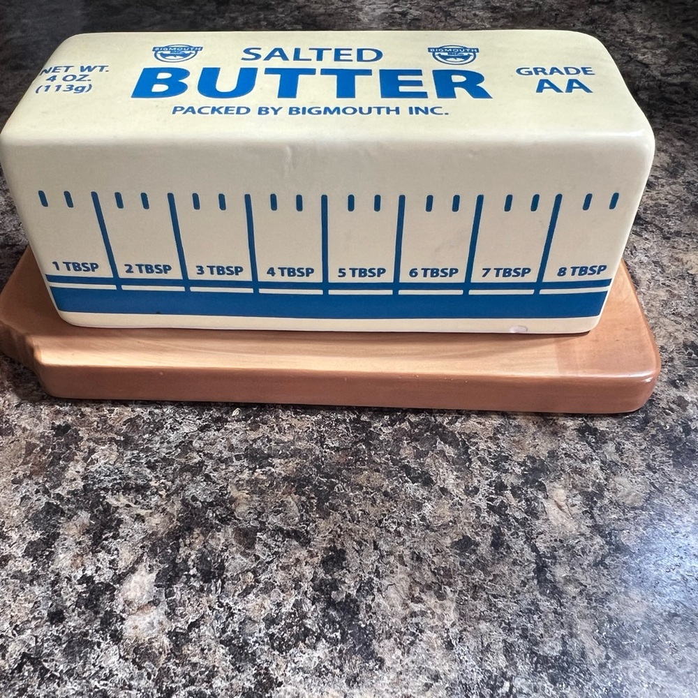 Bigmouth Inc. Butter Dish with Lid - Cream and Brown